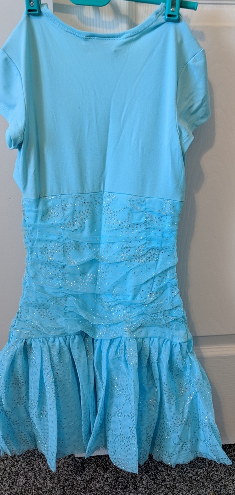 Dress - Picture 2 of 5